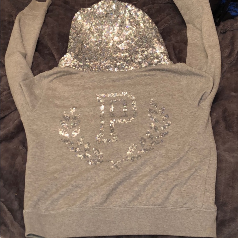 Jackets/Pullovers Bundle - image 2